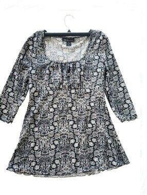 Vintage INC  Damask Empire Waist Top